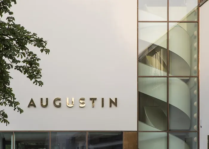 Jugend- Und Familienhotel Augustin München