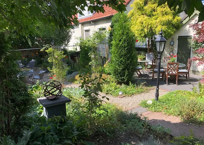 Walnut Lodge Bed & Breakfast Noorbeek