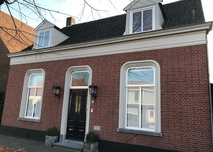 Zzzuite25 Bed and Breakfast Oosterhout 