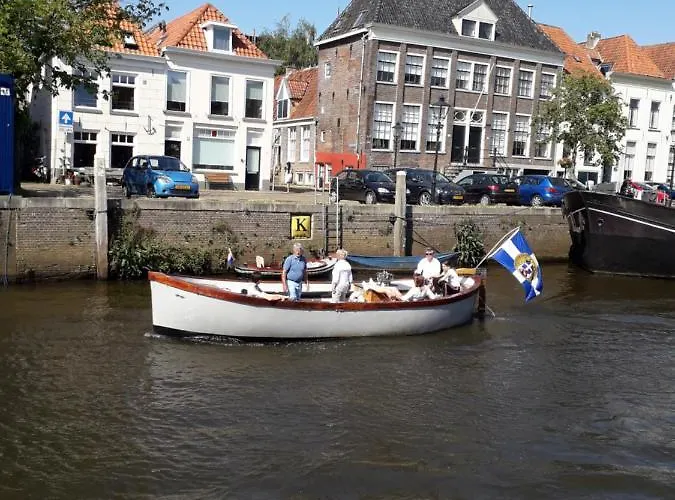 Thorbecke Canal View 42 M2 Loft Zwolle 