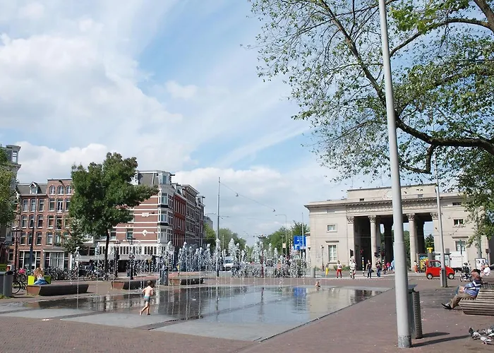 Hip & Stylish Apartment In Center, Near Trainstation, 15 Min Walk Amsterdam