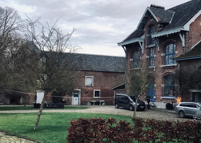 B&B Kasteelhoeve de Tornaco Borgloon
