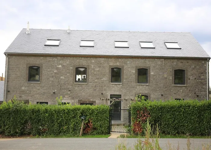 Durbuy House Le Noyer Bed and Breakfast