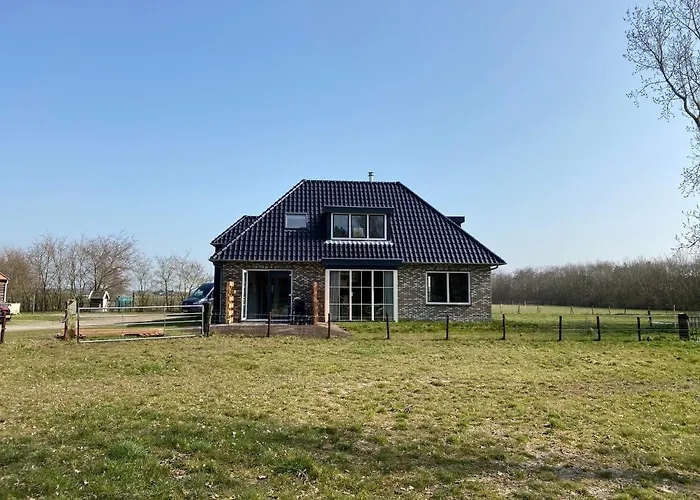 Logies Boszicht Texel Bed and Breakfast De Koog 