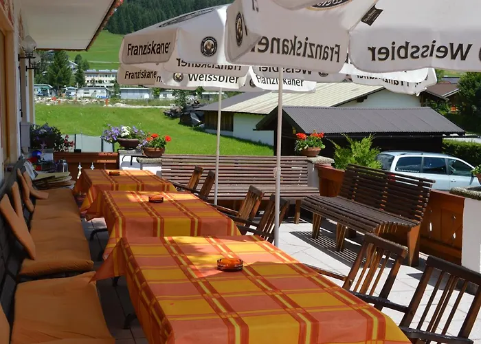 Tirolerhof Hotel Lermoos