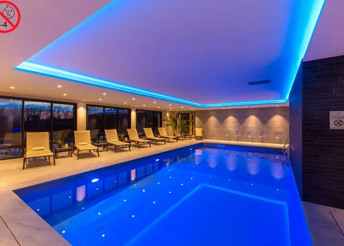 Hotel L'Escale - Piscine & Spa Escalles