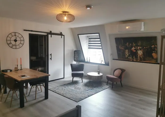 B&B Tasty Sneek