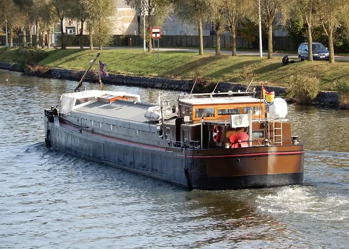 Blackpearl Boat&Breakfast Terneuzen