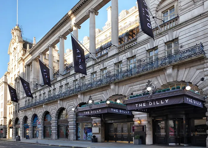 The Dilly Hotel Londen