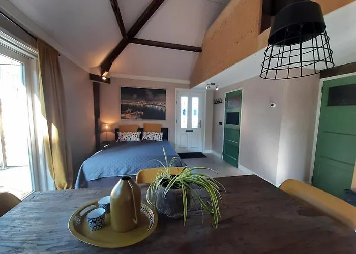 Appartement Voorhuis en chalet Klein Waterland Amsterdam