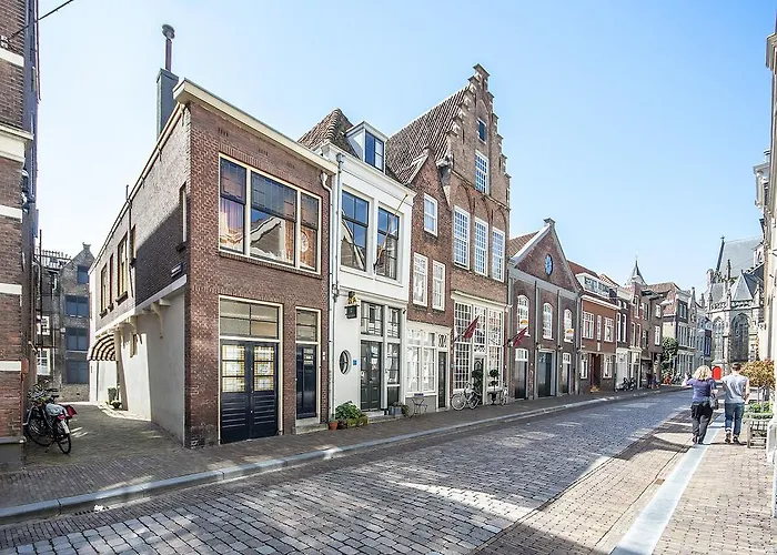 Blom aan de Gracht Bed and Breakfast Dordrecht