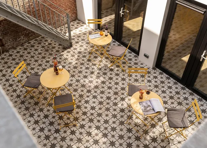 Hotel Cafe Restaurant 'T Raedhus Dokkum