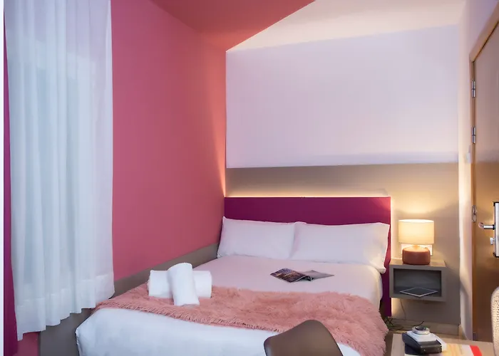 Casual Colours Barcelona Hotel