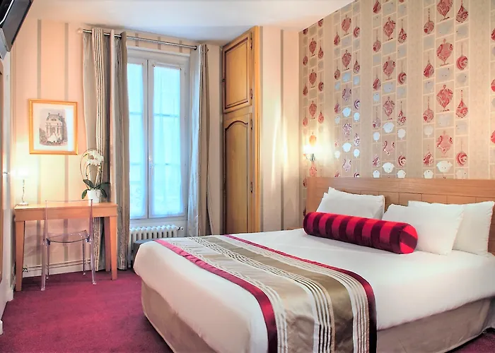 Hotel Romance Malesherbes By Patrick Hayat Parijs