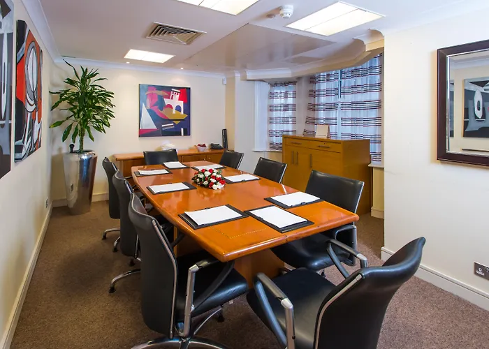 The Park City Grand Plaza Kensington Hotel Londen
