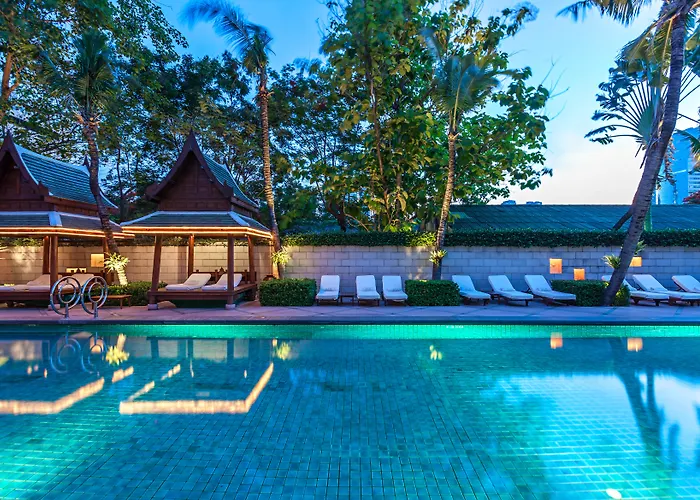 The Peninsula Bangkok Hotel
