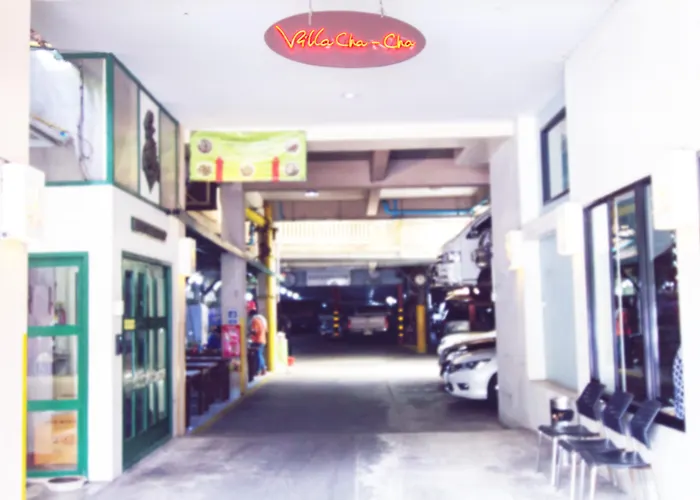 Villa Cha-Cha Phraathit Bangkok