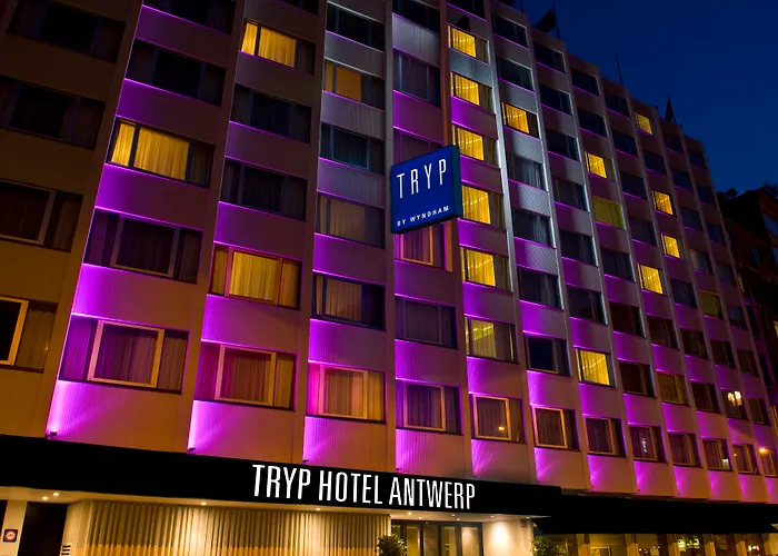 Tryp By Wyndham Antwerp Hotel