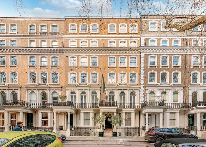 Claverley Court Apartments Knightsbridge Londen