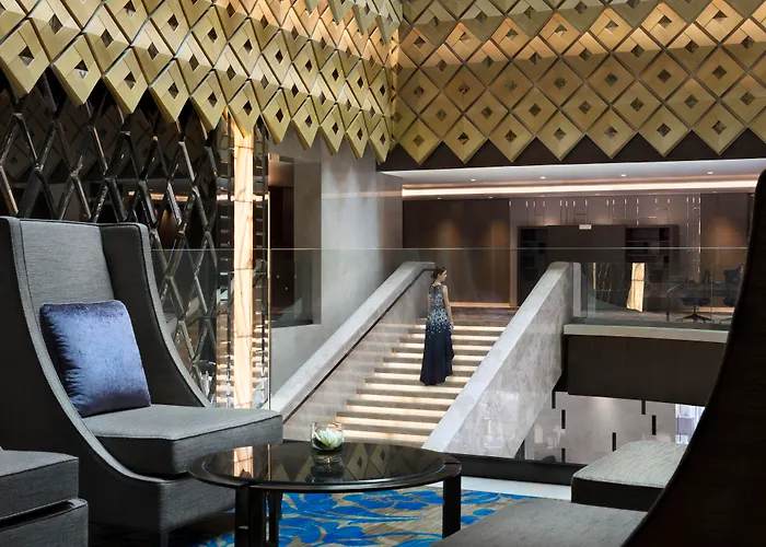 Lancaster Bangkok Hotel