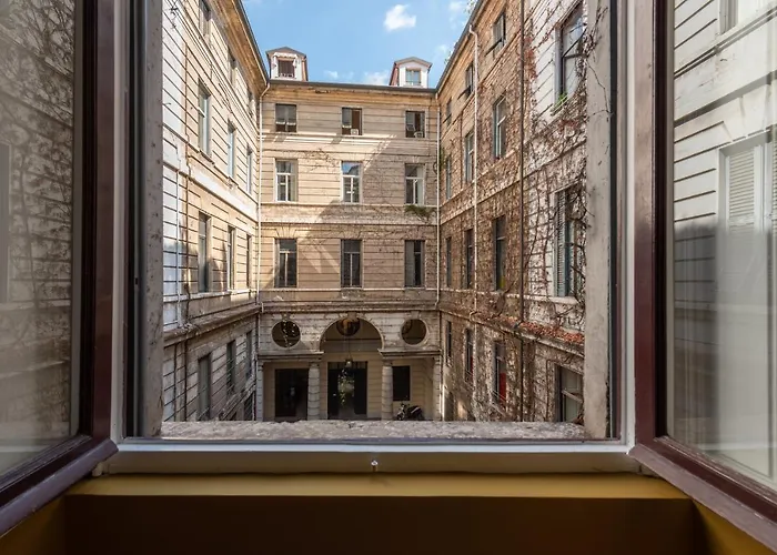 DH Rooms Castello Milaan