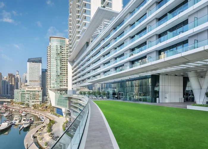 Vida Dubai Marina & Yacht Club Hotel