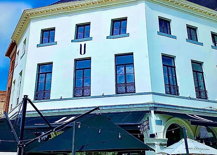 U Eat&Sleep Antwerp Hotel