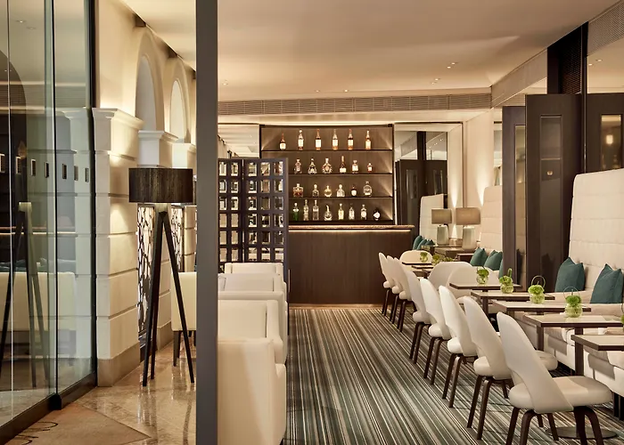 Como The Halkin Londen