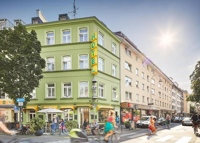 Hotel Am Chlodwigplatz Keulen