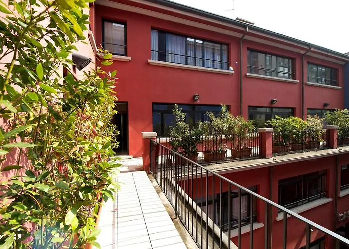 Oasi Village Hotel Milaan