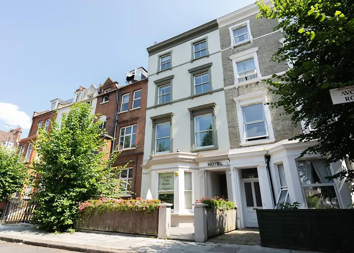 Simply Rooms & Suites Londen