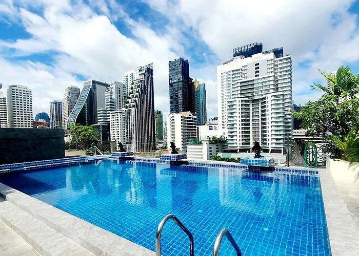 Admiral Premier Bangkok Hotel