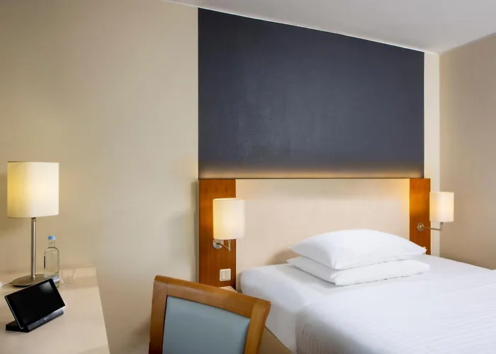 Essential By Dorint Koeln-Junkersdorf Hotel