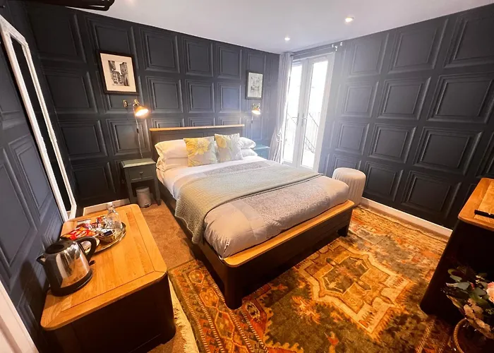 Rosehall Hotel Edinburgh
