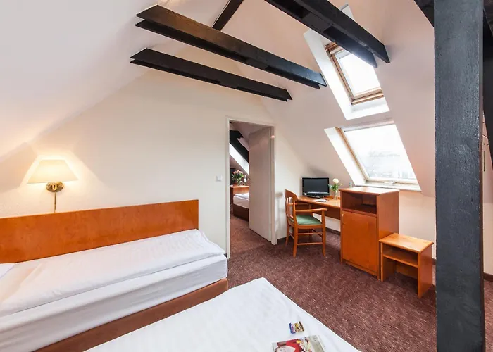 Hotel Ahl Meerkatzen Keulen
