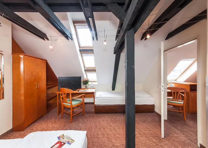 Hotel Ahl Meerkatzen Keulen