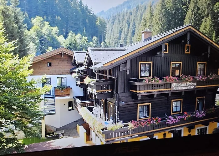 Pension Ledererguetl - Jokercard & Parkplatz Inkl Saalbach-Hinterglemm