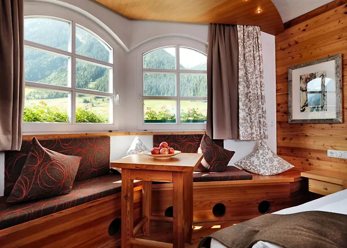 Hotel Goldener Adler - Im Sommer Silvretta Premium Card Inkludiert Ischgl