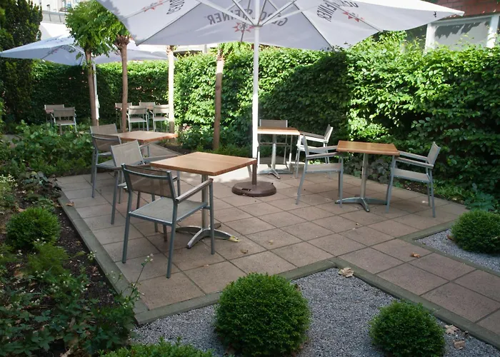 Castelnou Aparthotel Gent