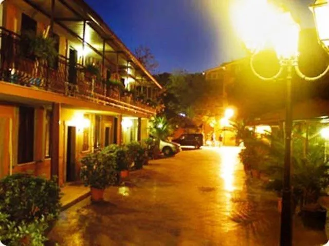 Hotel La Locanda Del Borgo Rome