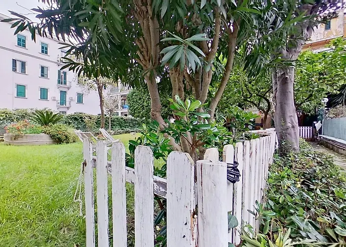 Il Giardino Di Vico Neve Bed and Breakfast Napels