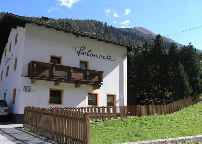 Haus Felsneck Bed and Breakfast Sölden