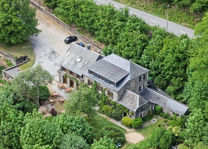 Auberge Au Naturel Des Ardennes Rochehaut