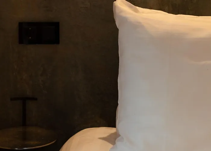 Midtown Hotel Triple Room Amsterdam