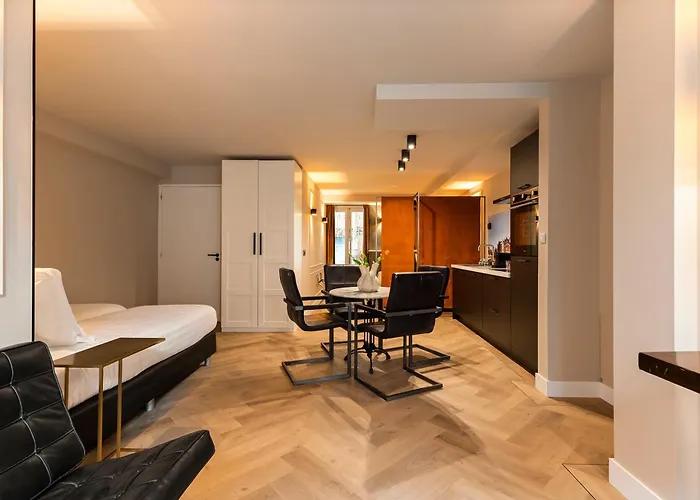 Midtown Hotel Royal Room Amsterdam