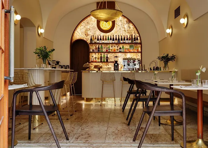 Hotel Nerudova 211 Praag