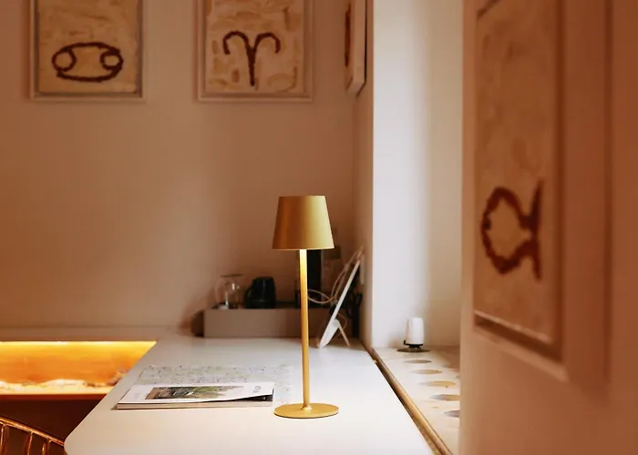 18Arts Hotel - Living In A Gallery! Keulen