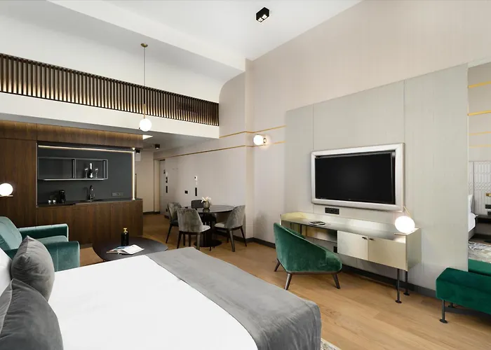 Emerald Downtown Luxury Suites By Continental Group Boedapest