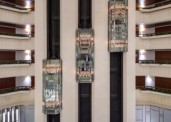 Crowne Plaza Bangkok Lumpini Park By Ihg Hotel