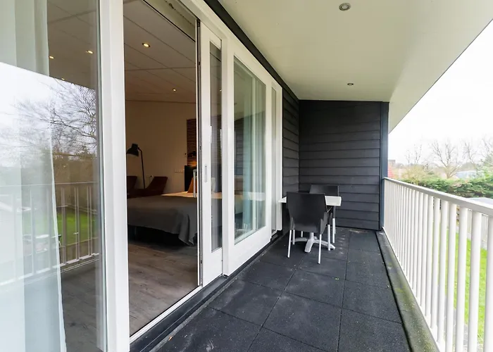 De Berkenhof Aparthotel Nes 